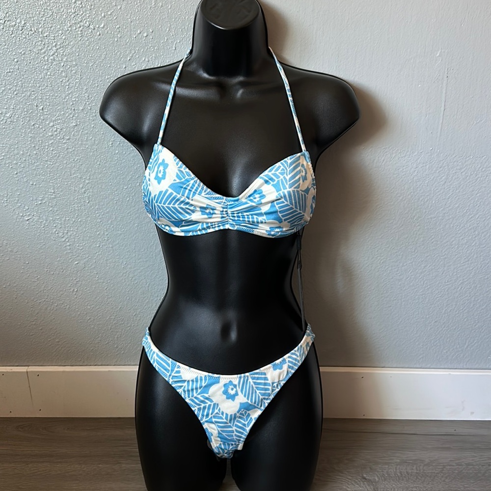 Nata Arizona wild swimsuit top with cheeky bottom set. - Picture 1 of 14